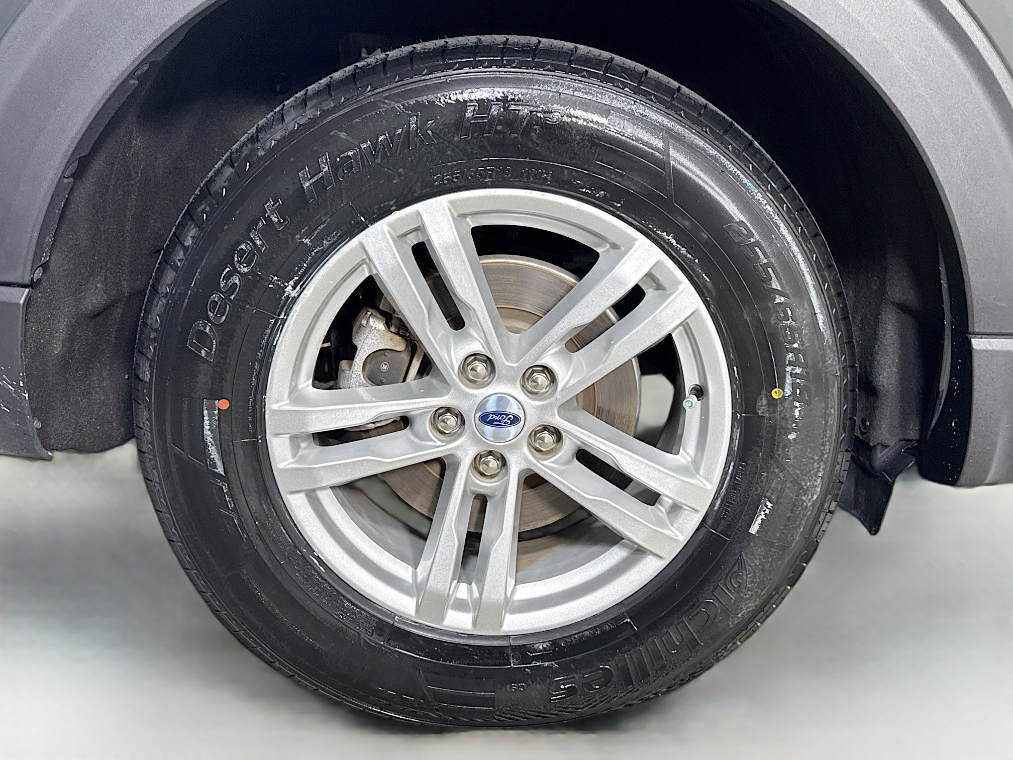 Used 2023 Ford Explorer Base image 31