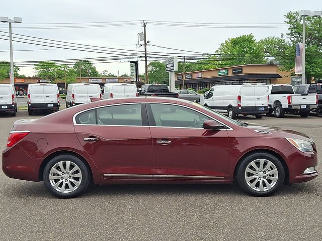Used 2015 Buick LaCrosse FWD image 7
