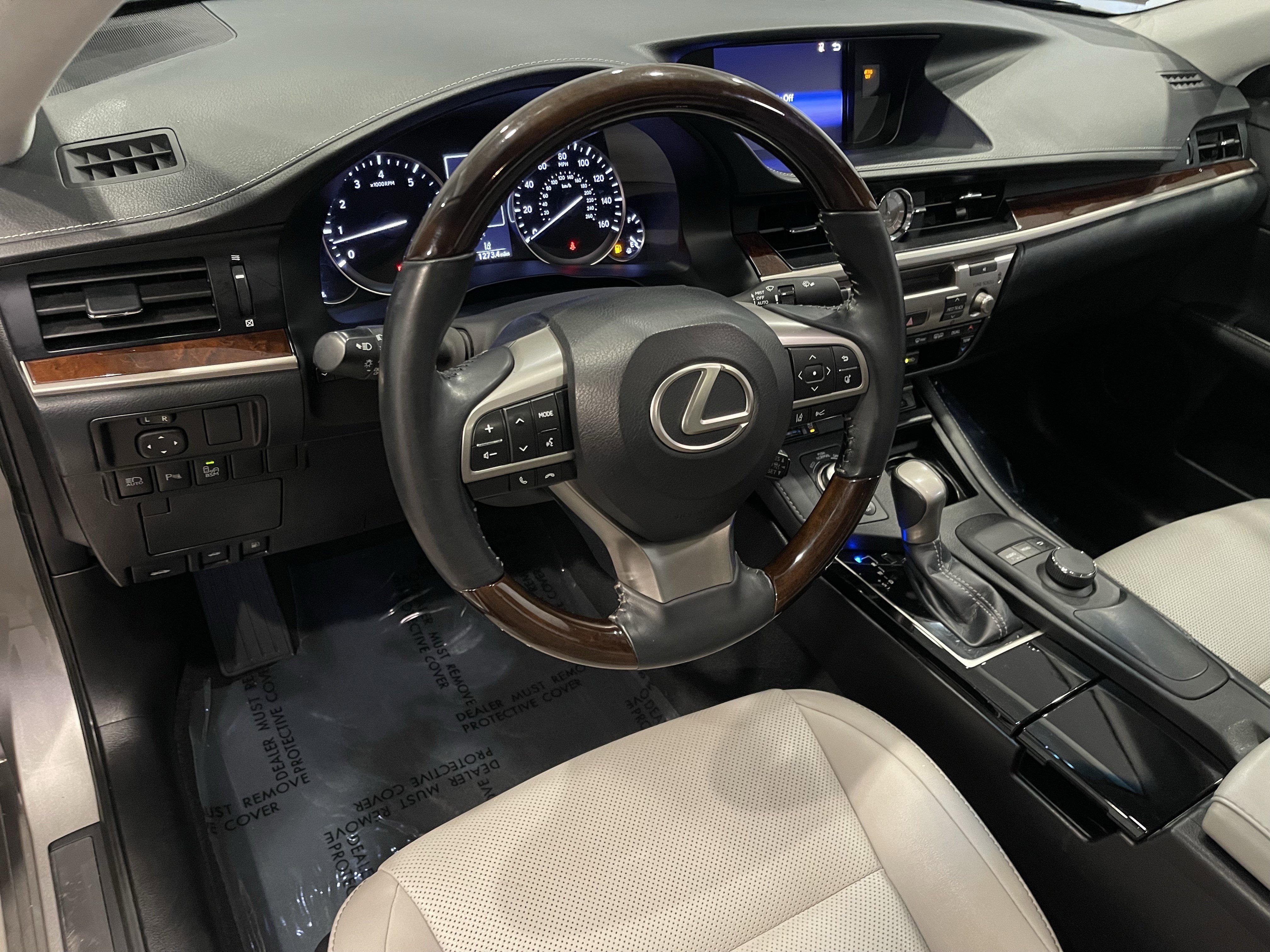 Used 2018 Lexus ES 350 w/ Premier Package FWD image 13