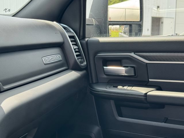 New 2026 RAM 2500 Big Horn AWD/4WD image 40