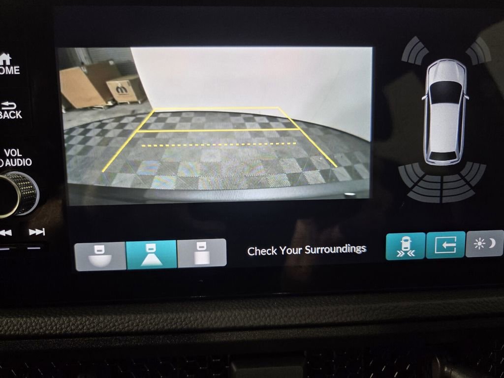 Used 2025 Honda CR-V Sport-L image 13