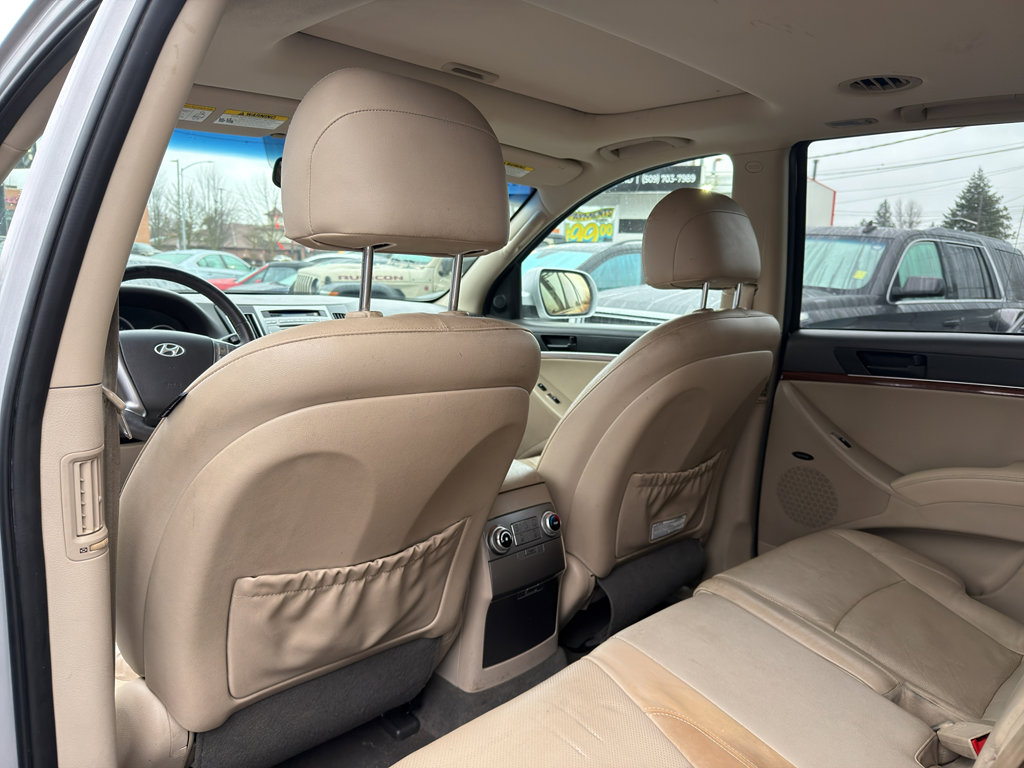 Used 2012 Hyundai Veracruz Limited image 12