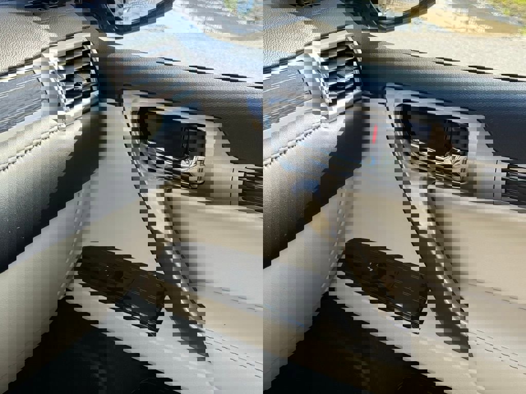 Certified 2020 Lexus GX 460 Premium w/ Premium Package image 41