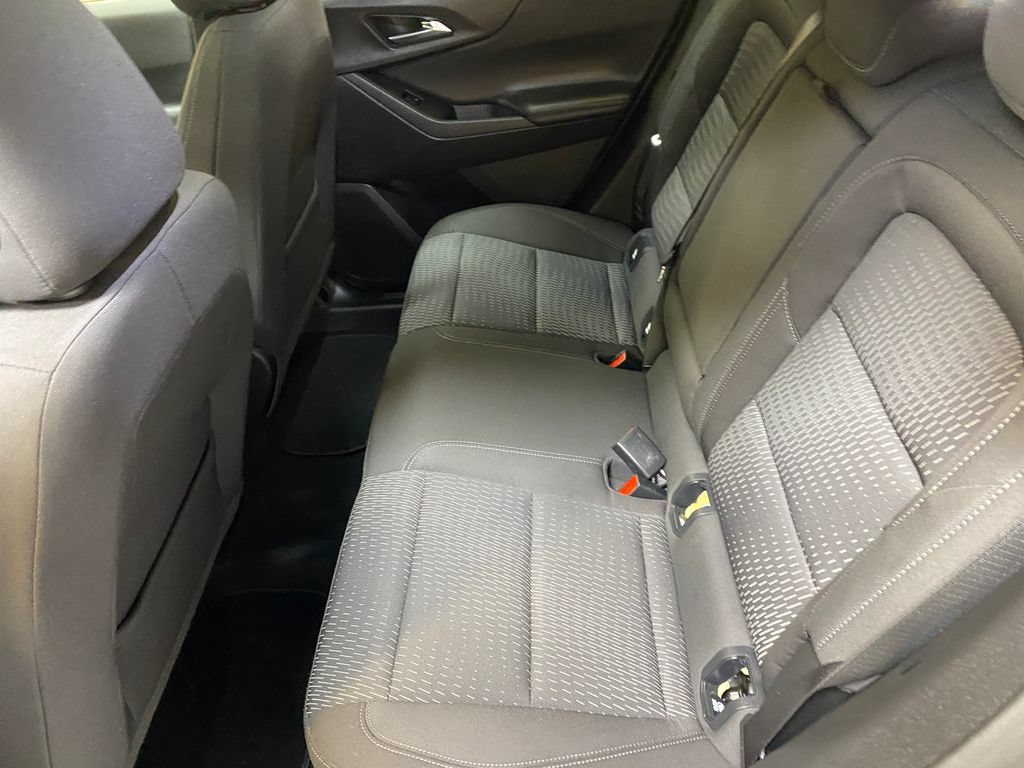 Used 2025 Chevrolet Equinox LT AWD/4WD image 23