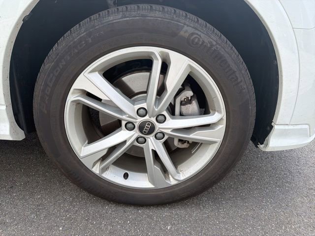 Used 2024 Audi Q3 2.0T Premium Plus w/ Premium Plus Package image 8