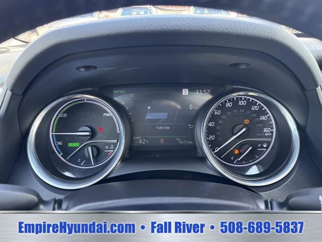Used 2020 Toyota Camry XLE w/ Sunroof Package FWD image 32
