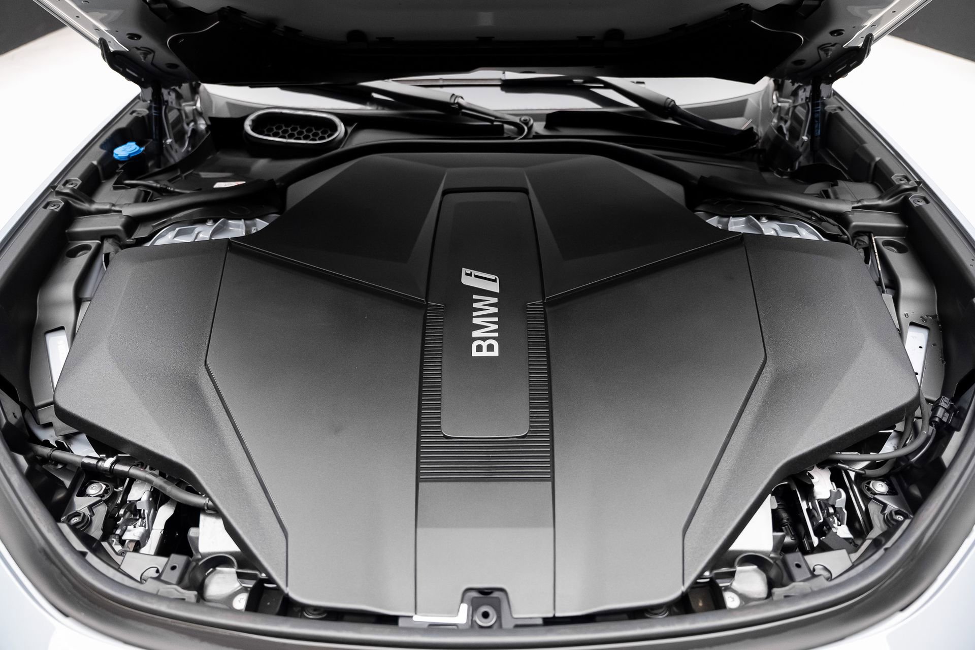 Used 2024 BMW i7 eDrive50 w/ M Sport Package image 73