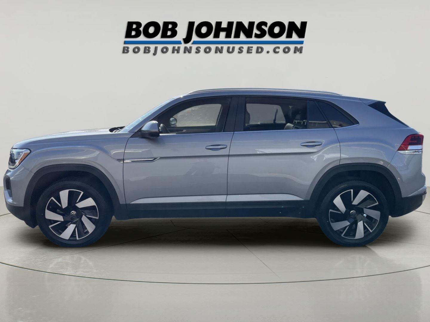 Used 2024 Volkswagen Atlas Cross Sport SE AWD/4WD image 6