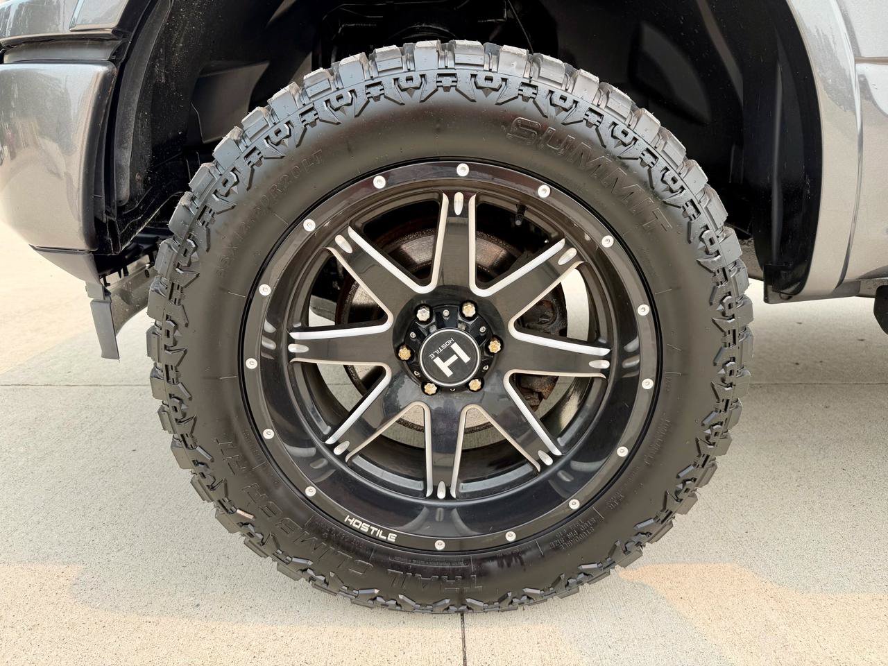 Used 2019 Ford F150 XLT w/ Equipment Group 302A Luxury AWD/4WD image 31