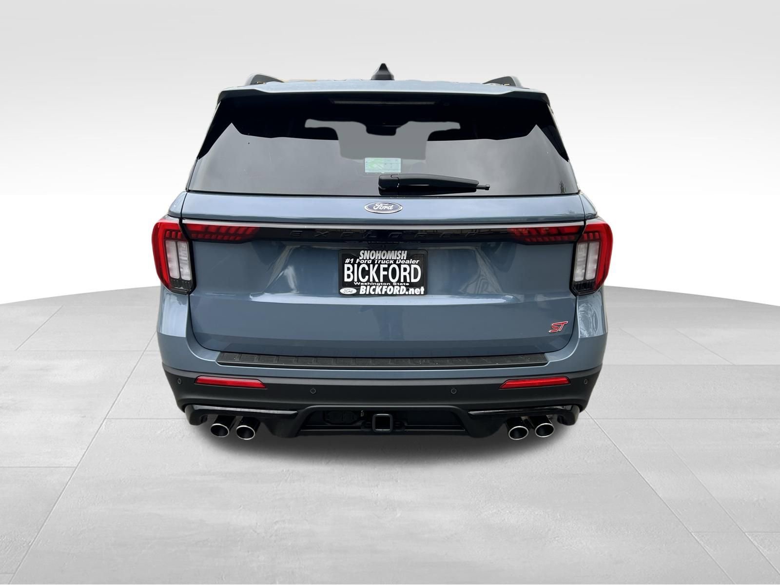 Used 2025 Ford Explorer ST AWD/4WD image 6