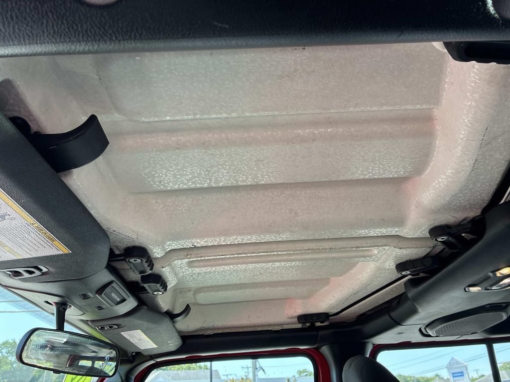 Used 2019 Jeep Wrangler Unlimited Sport AWD/4WD image 22