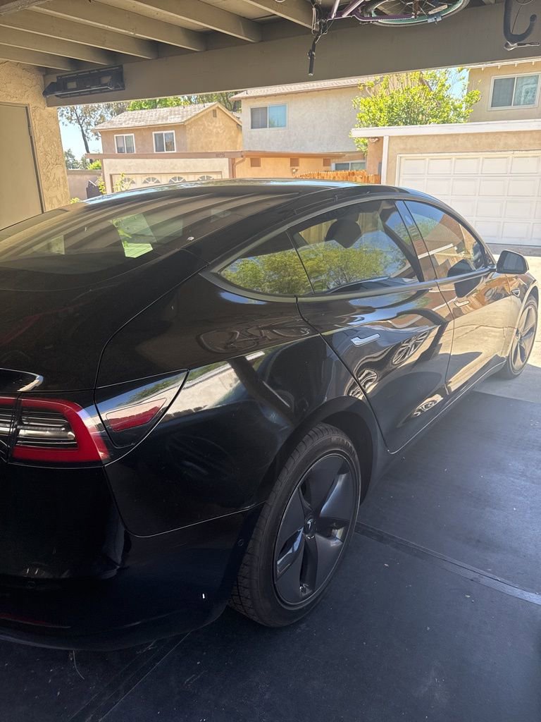 Used 2019 Tesla Model 3 Standard Range image 14