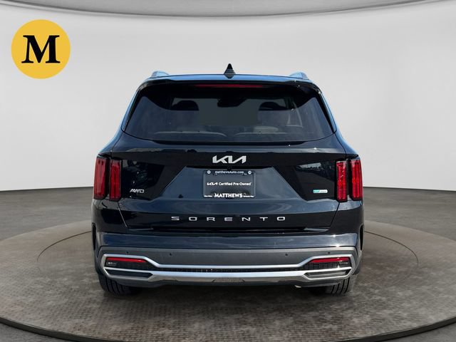 Certified 2022 Kia Sorento SX Prestige w/ Panoramic Sunroof Package AWD/4WD image 4
