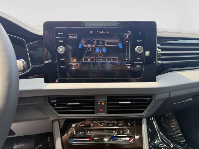 New 2027 Volkswagen Jetta SE FWD image 15