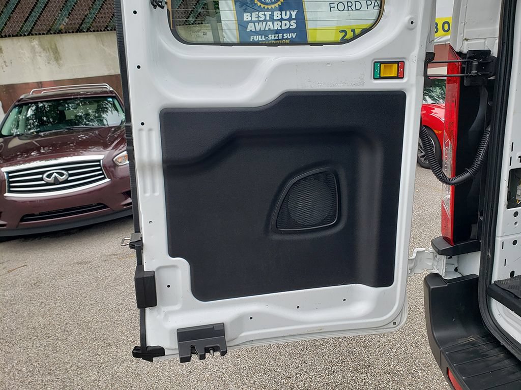 Certified 2023 Ford Transit 250 Low Roof w/ Exterior Upgrade Package RWD image 13