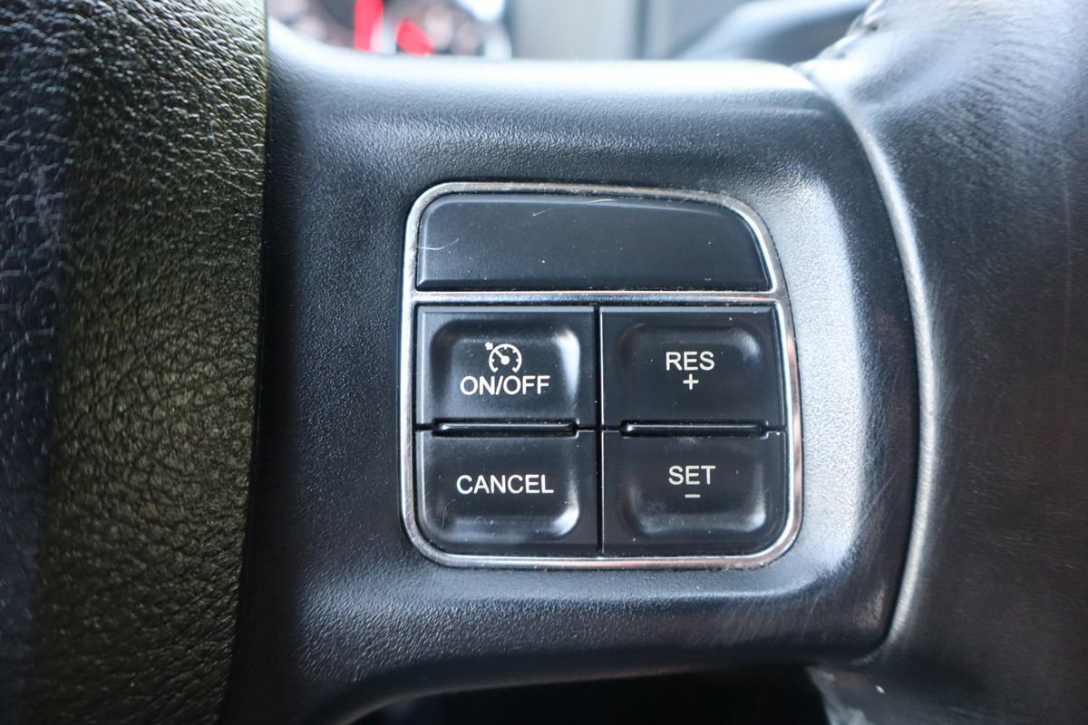 Used 2015 RAM 2500 SLT w/ Luxury Group AWD/4WD image 30