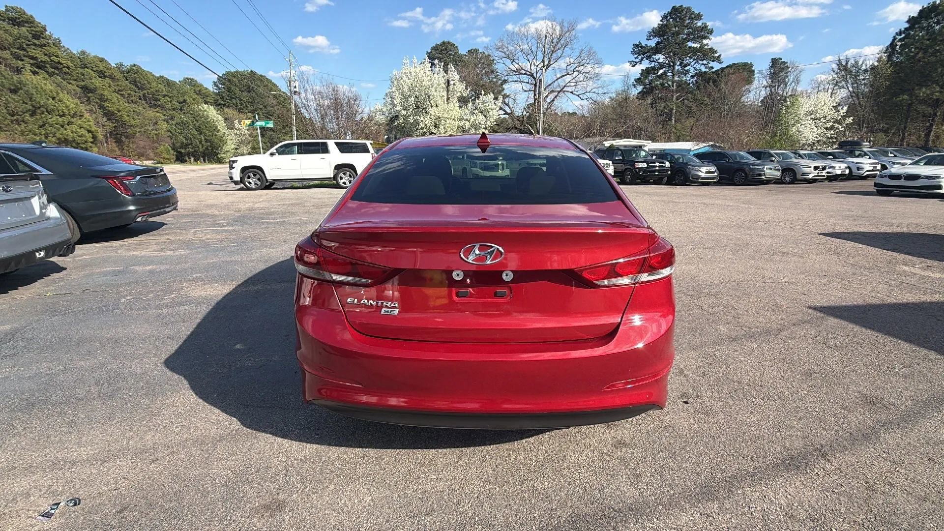Used 2017 Hyundai Elantra SE image 4