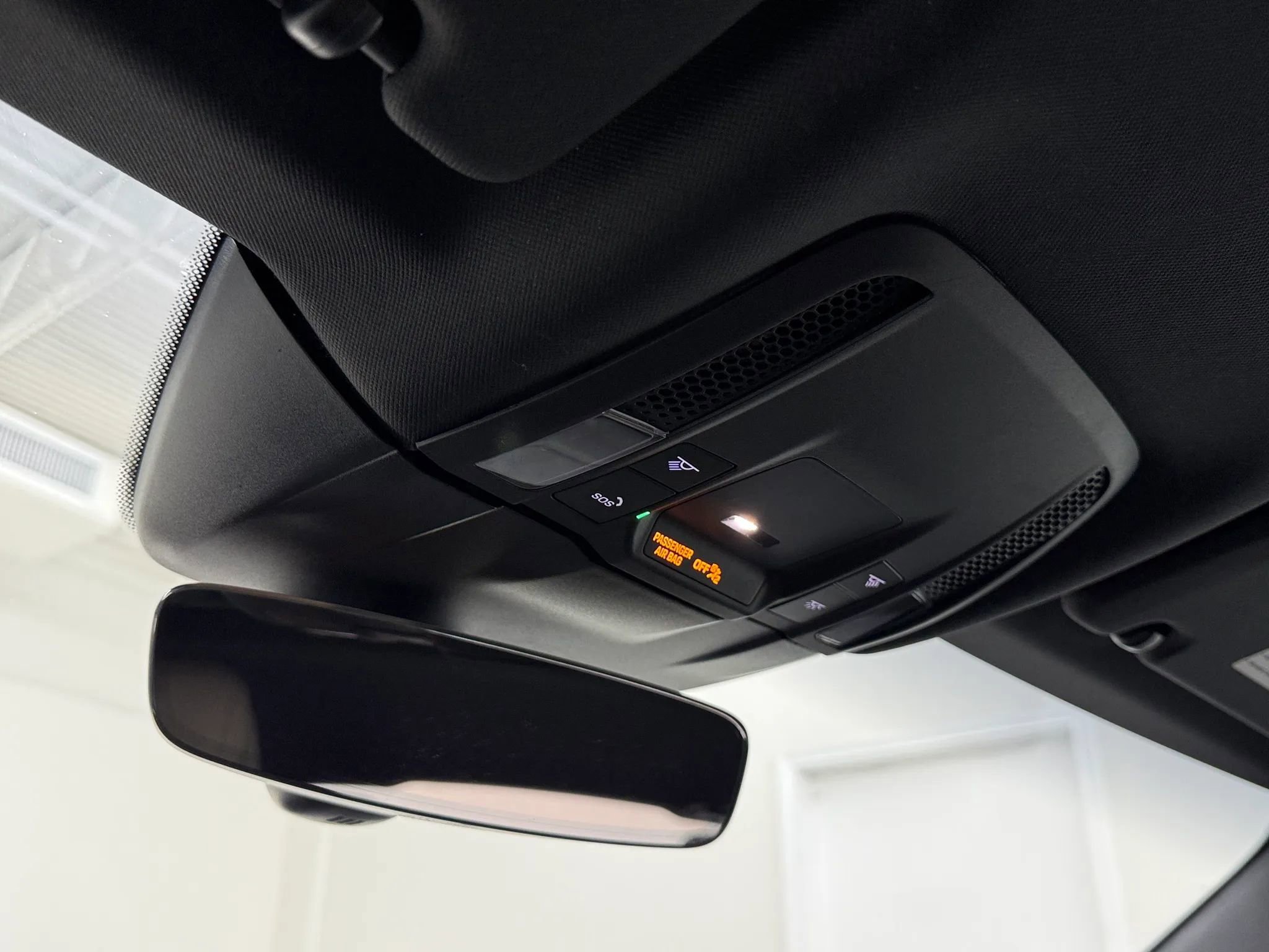 Used 2021 Porsche Taycan image 26