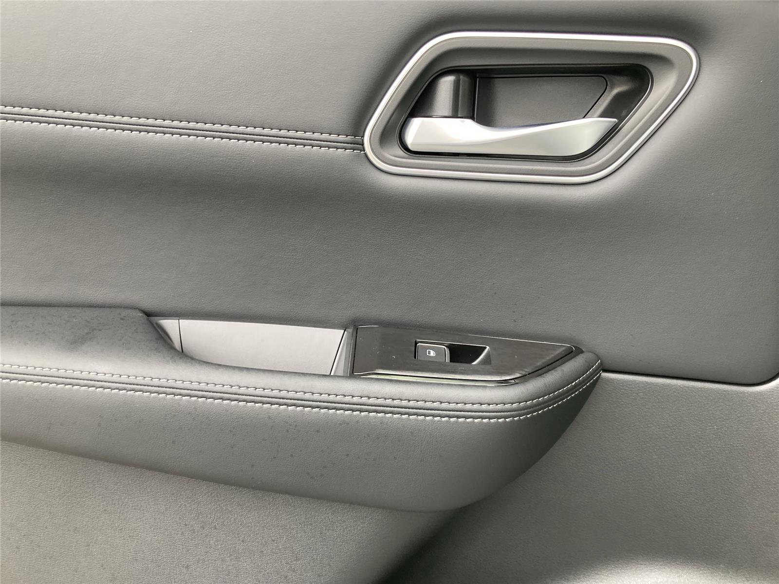 New 2026 Nissan Rogue Platinum w/ Tech Package image 27