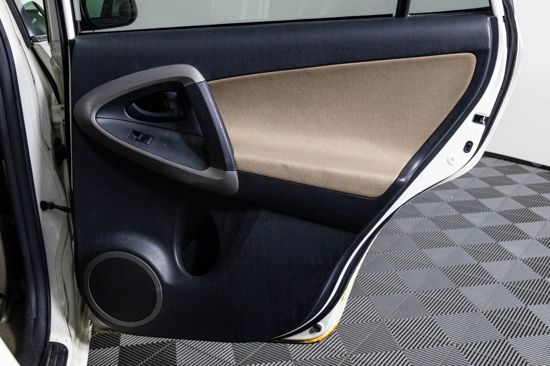 Used 2007 Toyota RAV4 4WD image 31