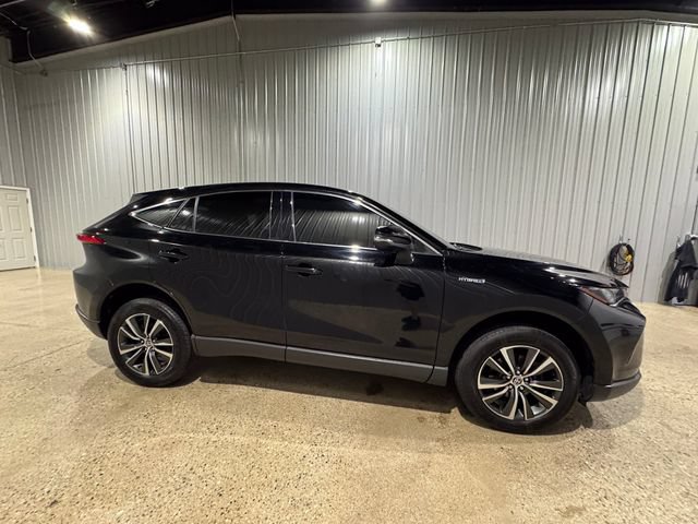 Used 2021 Toyota Venza LE w/ Carpet Mat Package (TMS) AWD/4WD image 5