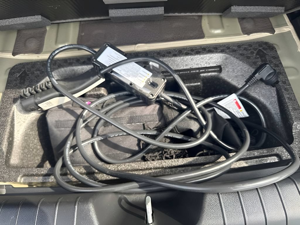 Used 2024 Hyundai Ioniq 6 SE AWD/4WD image 17