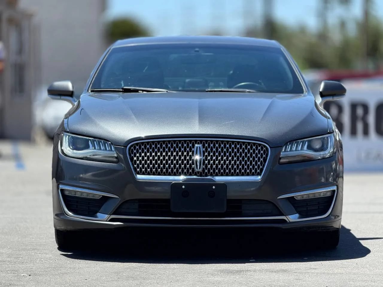 Used 2017 Lincoln MKZ Premiere FWD image 2