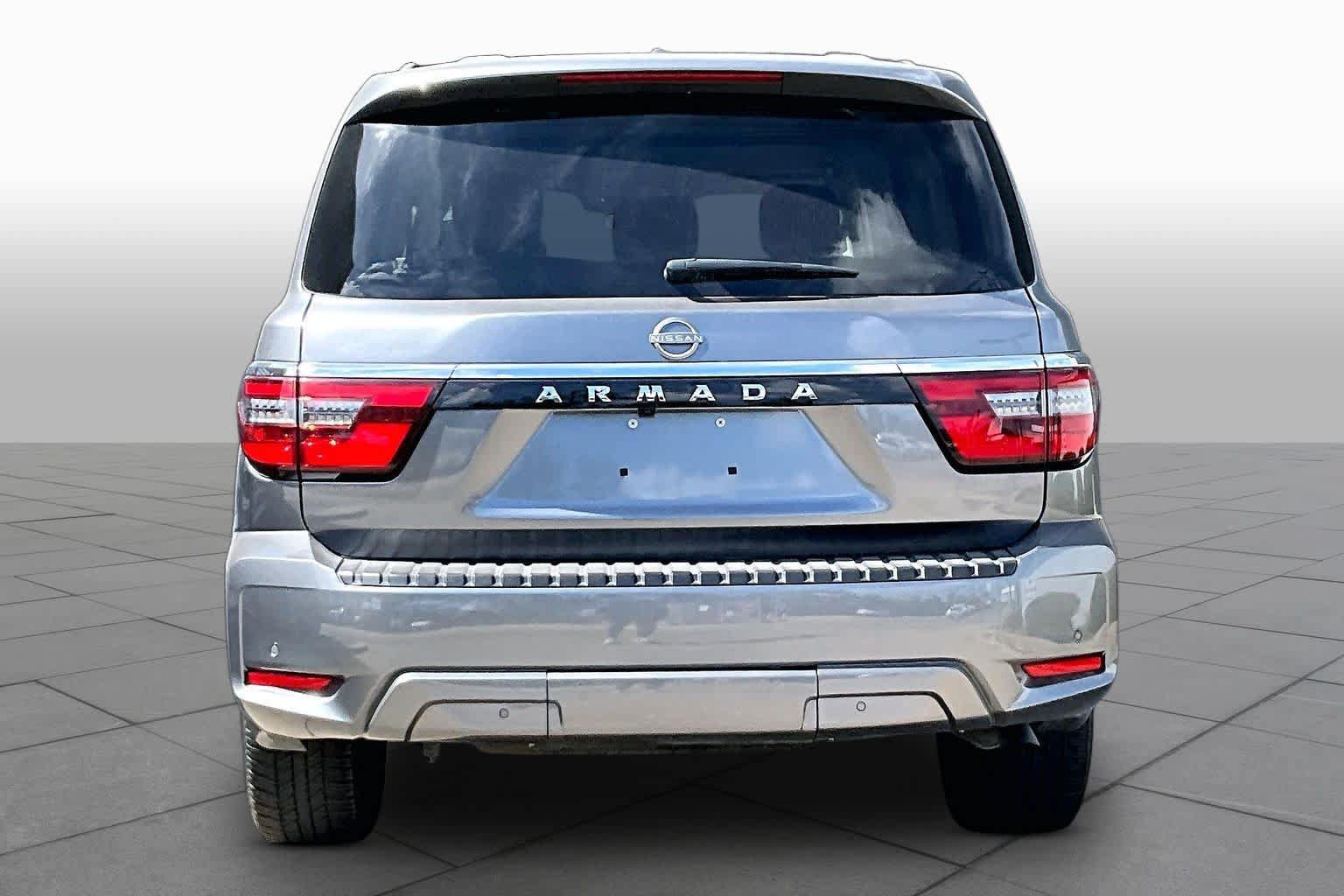 Used 2022 Nissan Armada SV w/ SV Appearance Package RWD image 5