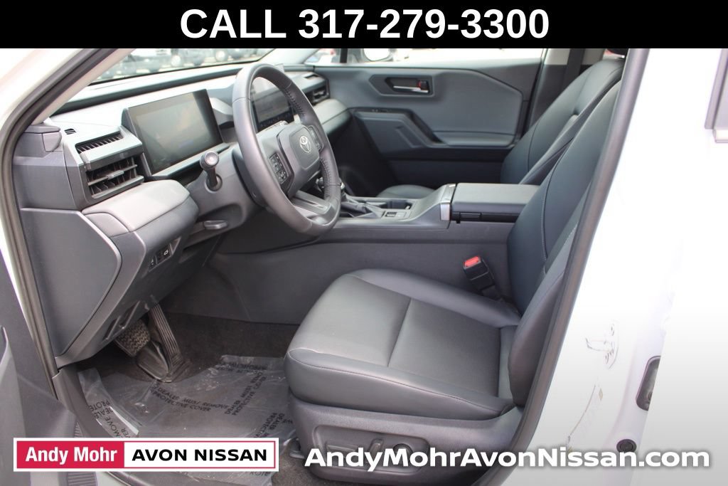 Used 2026 Toyota RAV4 XLE Premium AWD/4WD image 17