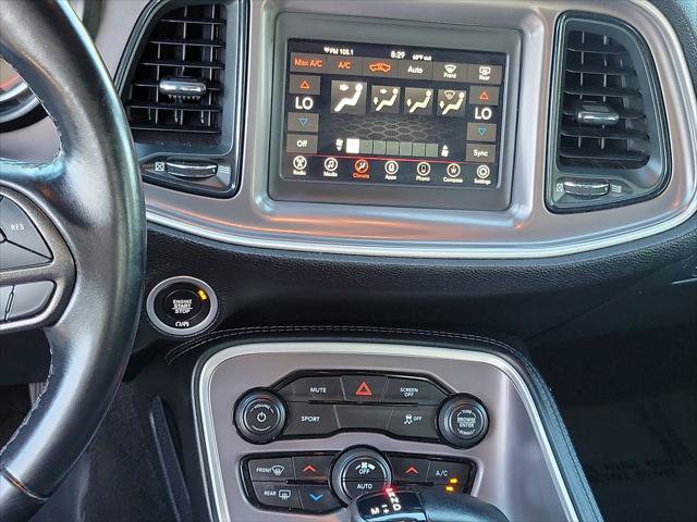Certified 2022 Dodge Challenger SXT RWD image 14