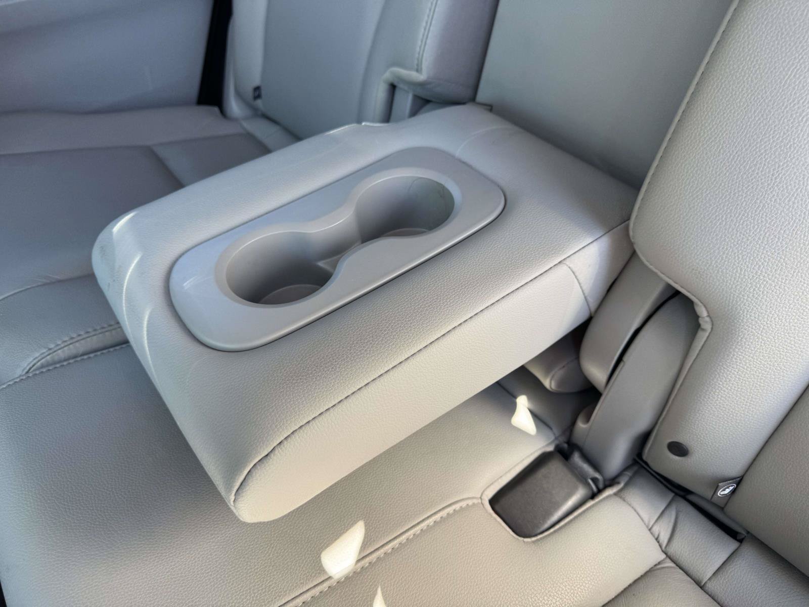 Used 2016 Honda Pilot EX-L image 10
