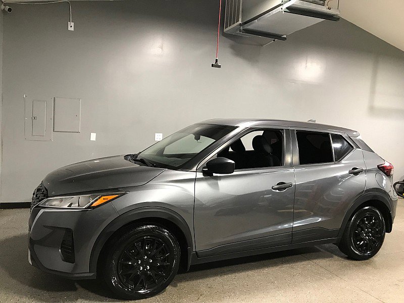 Used 2022 Nissan Kicks S FWD image 7