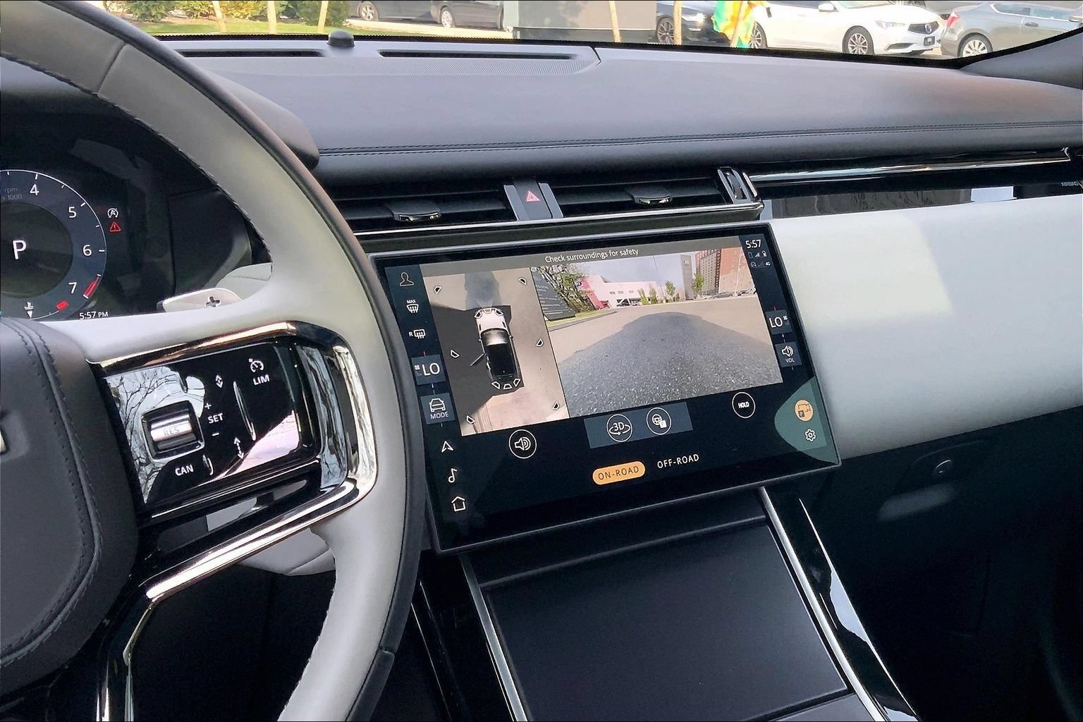 Certified 2026 Land Rover Range Rover Velar Dynamic SE AWD/4WD image 6