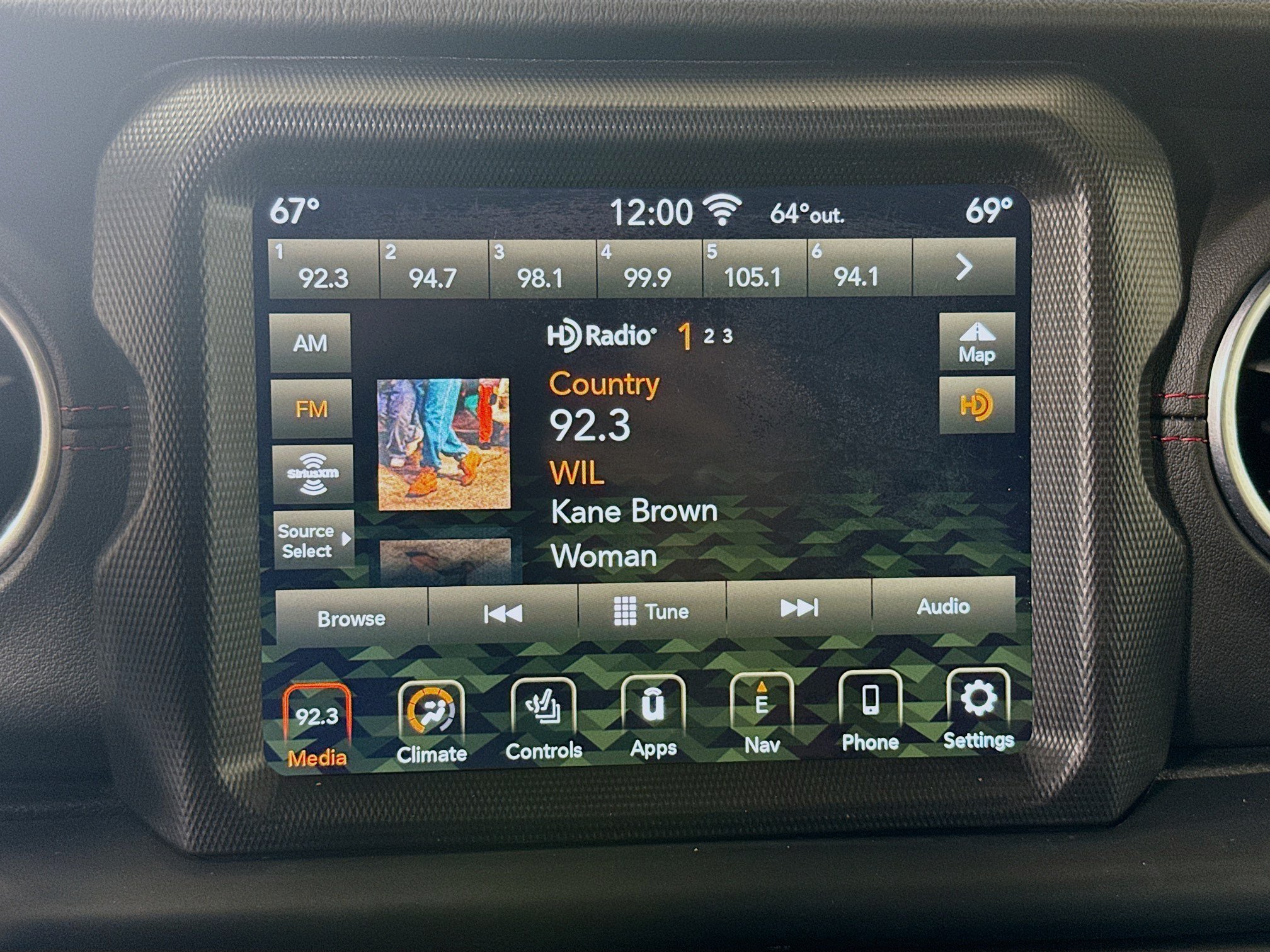 Used 2020 Jeep Wrangler Unlimited Rubicon w/ Quick Order Package 28Y Recon AWD/4WD image 14