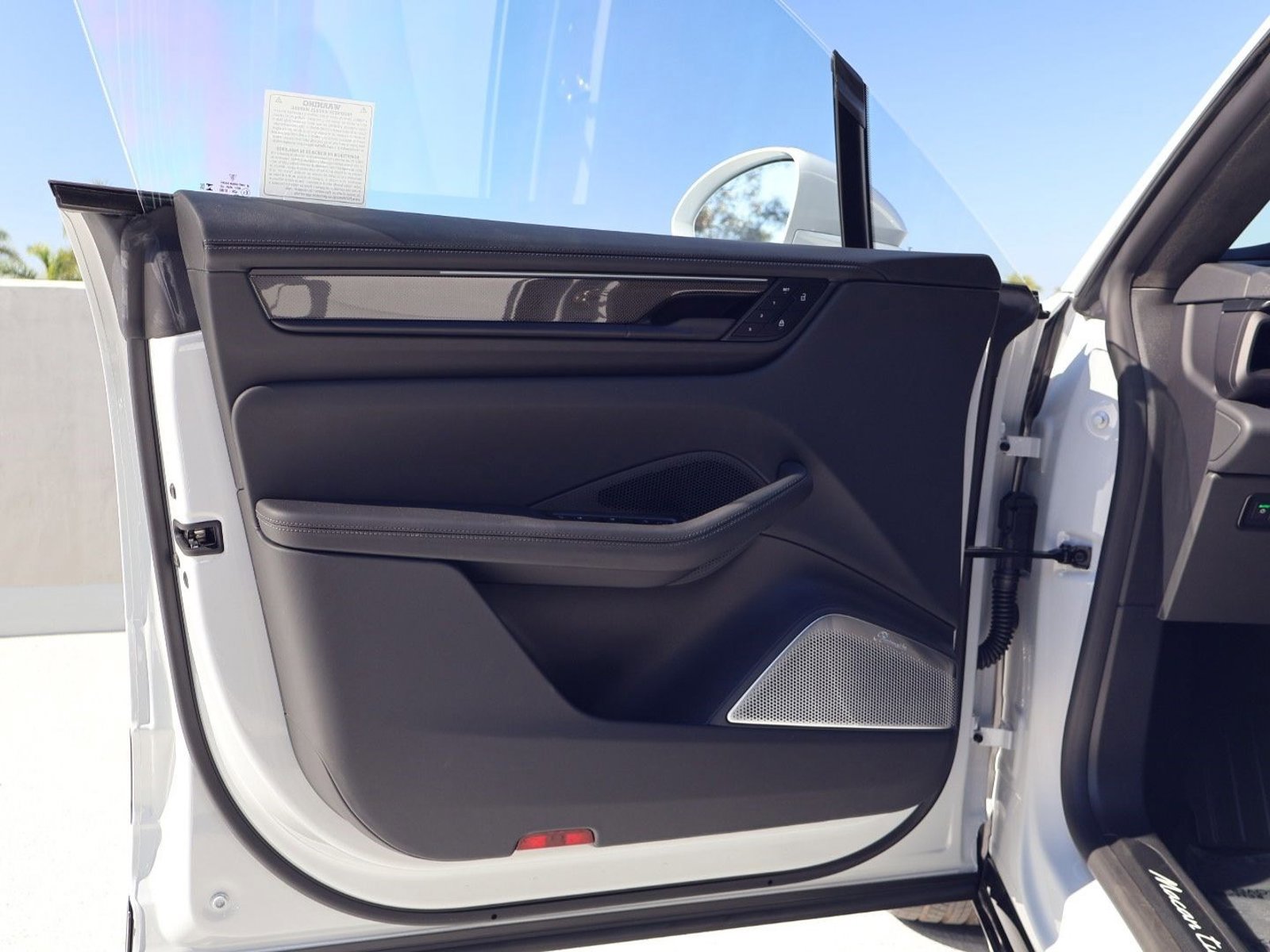 New 2026 Porsche Macan Turbo Electric image 13