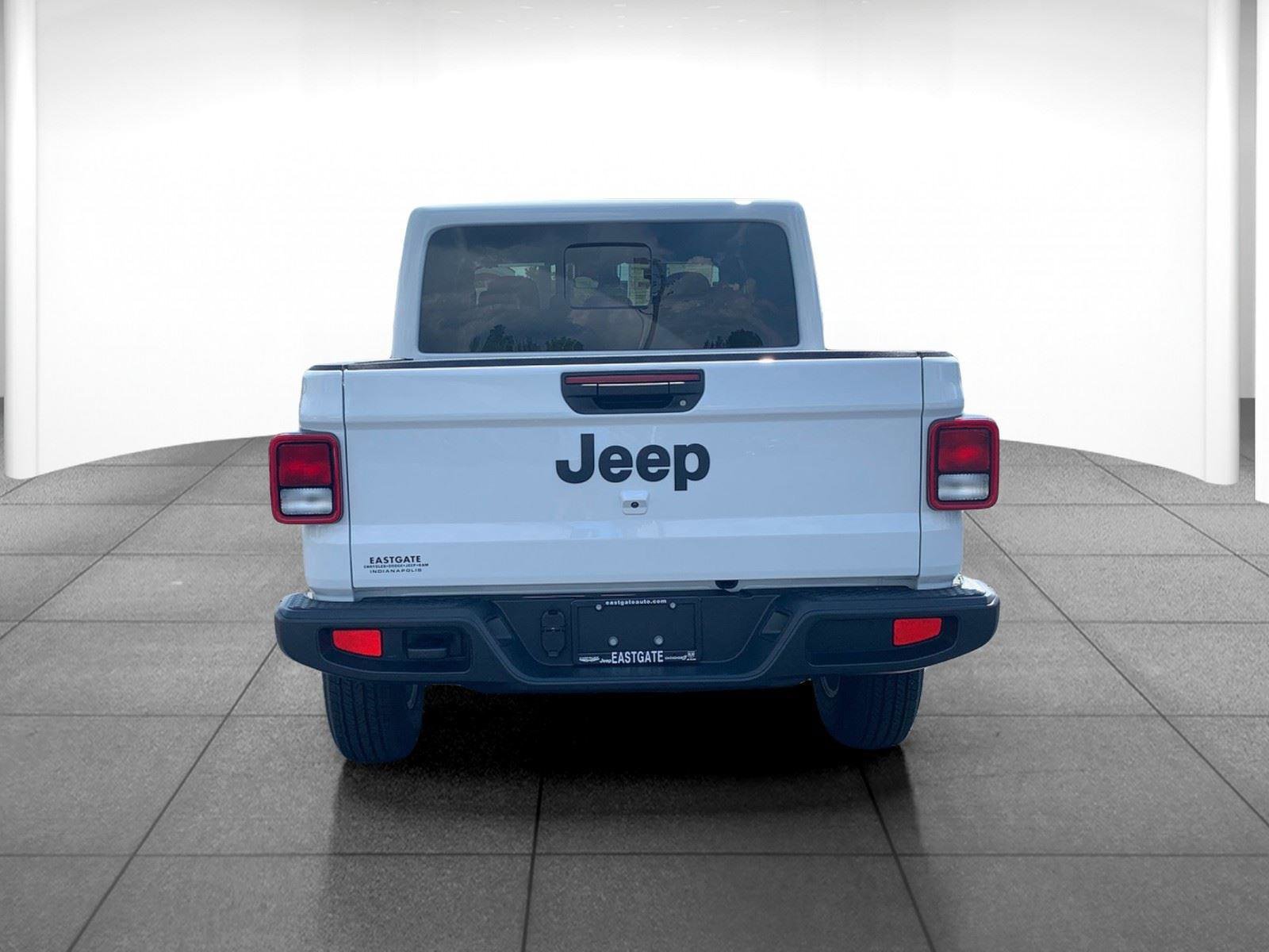 New 2025 Jeep Gladiator Sport image 6