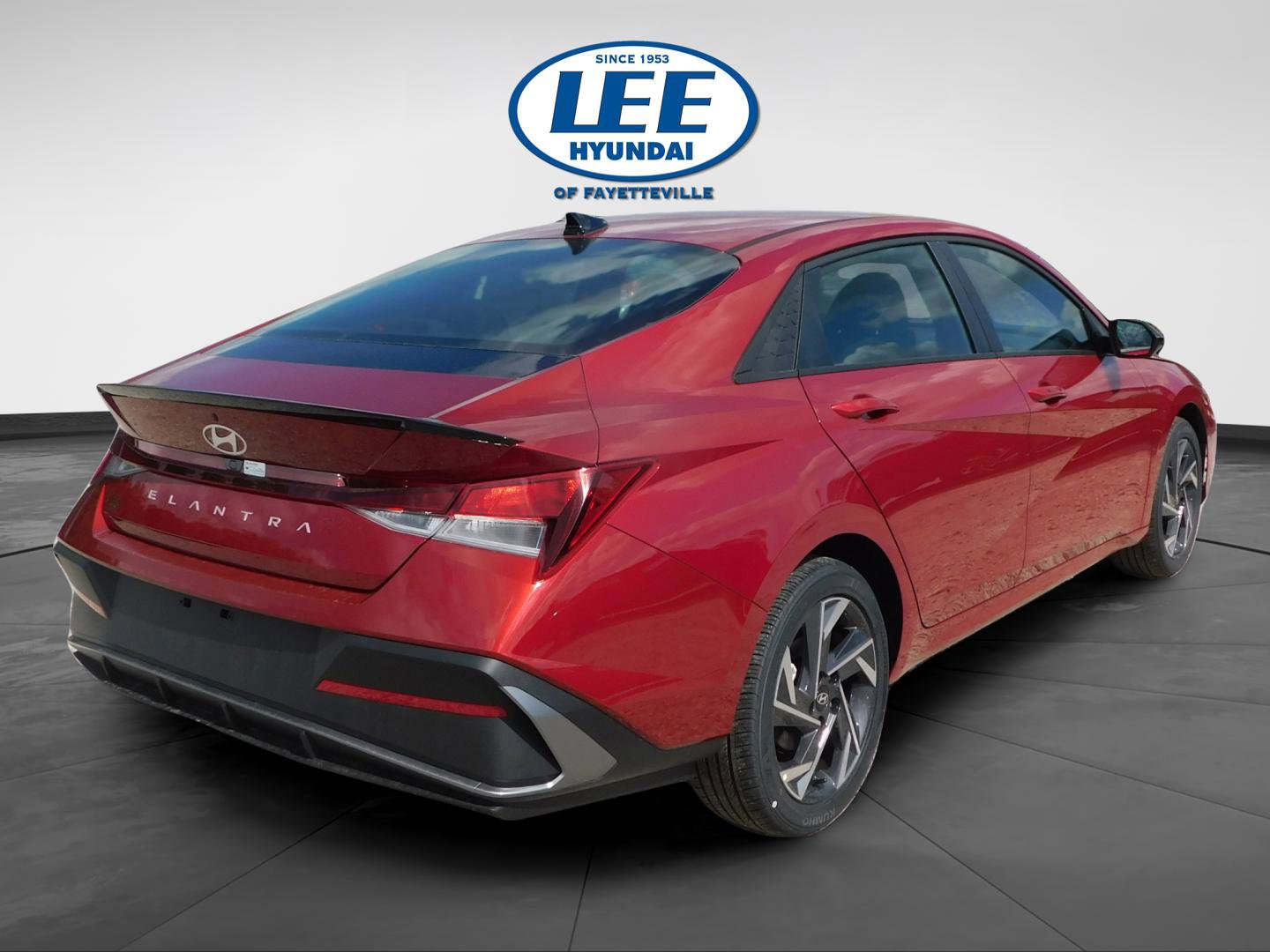 Certified 2025 Hyundai Elantra Sport image 7