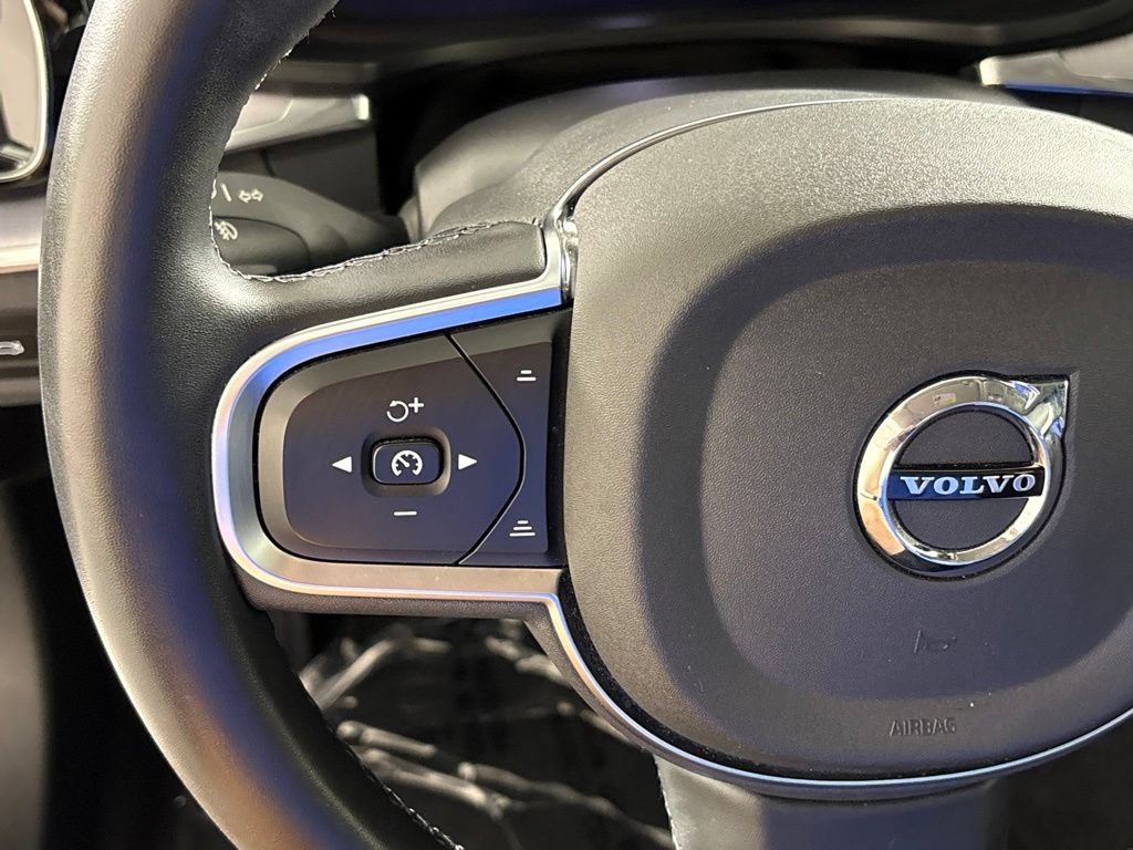 Used 2024 Volvo S60 B5 Core FWD image 30