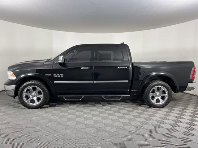 Used 2014 RAM 1500 Laramie w/ Convenience Group image 6
