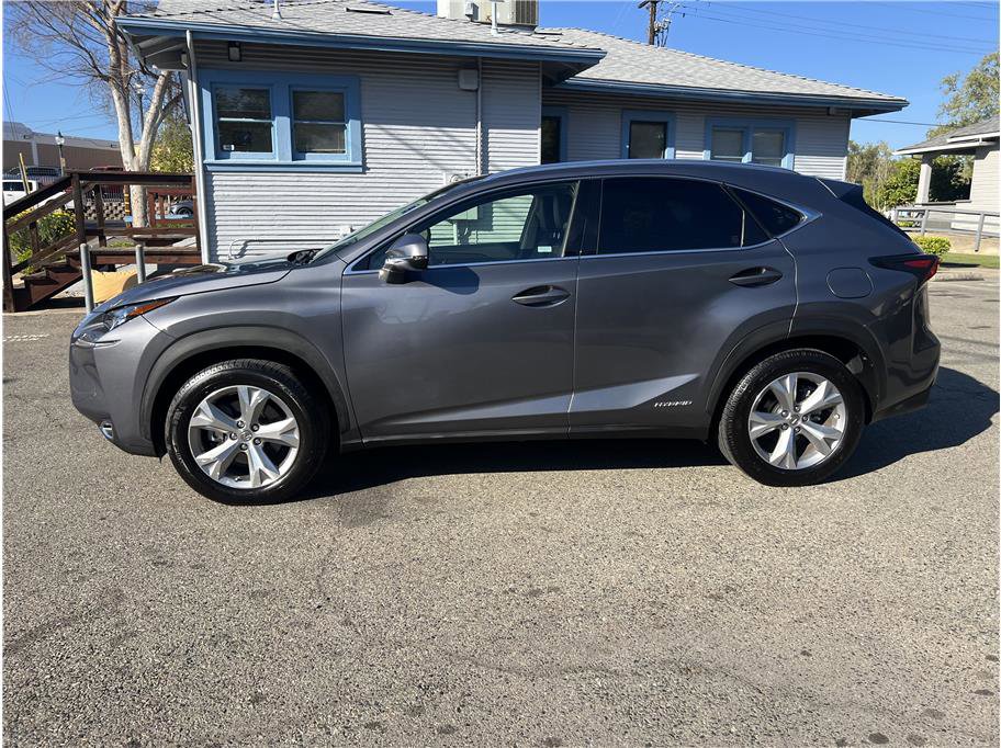 Used 2017 Lexus NX 300h 300h Sport Utility 4D image 4