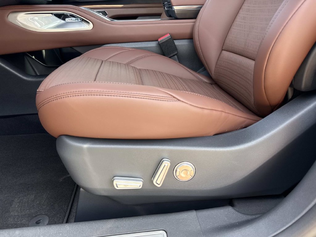 New 2026 Lincoln Nautilus Reserve AWD/4WD image 20