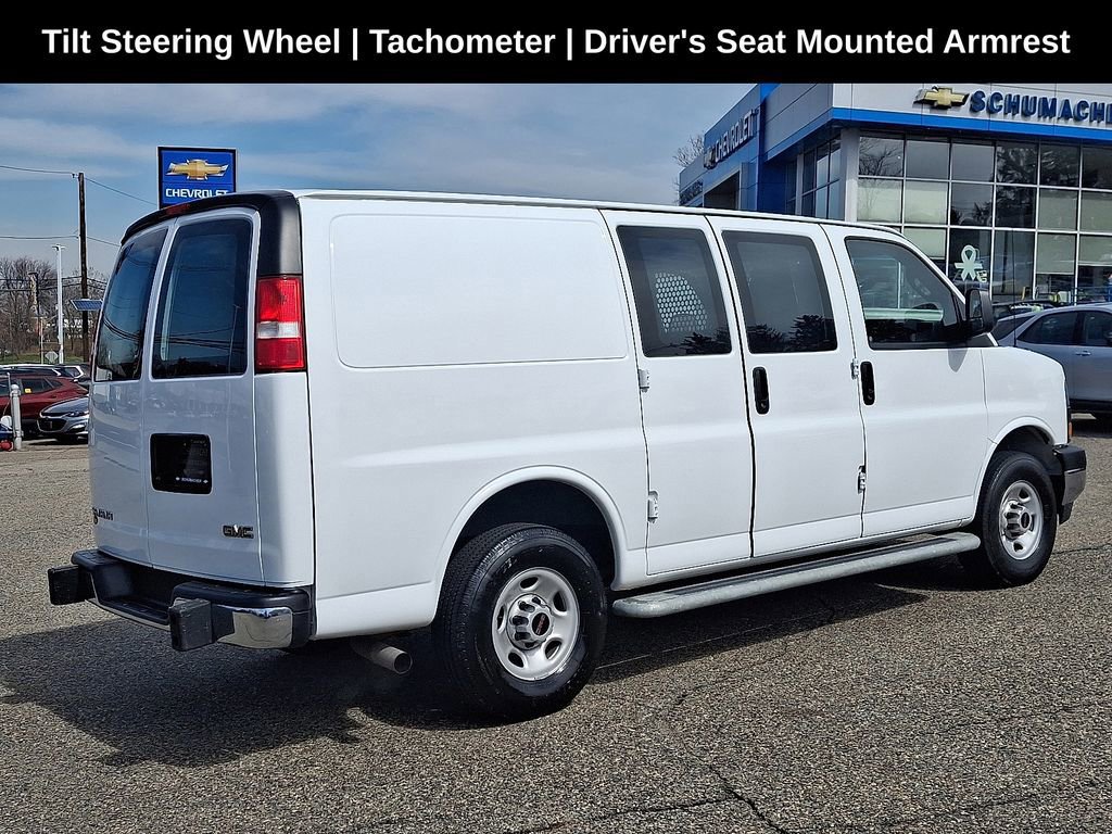 Used 2024 GMC Savana 2500 w/ Driver Convenience Package image 6