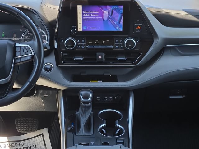 Used 2023 Toyota Highlander XLE FWD image 18