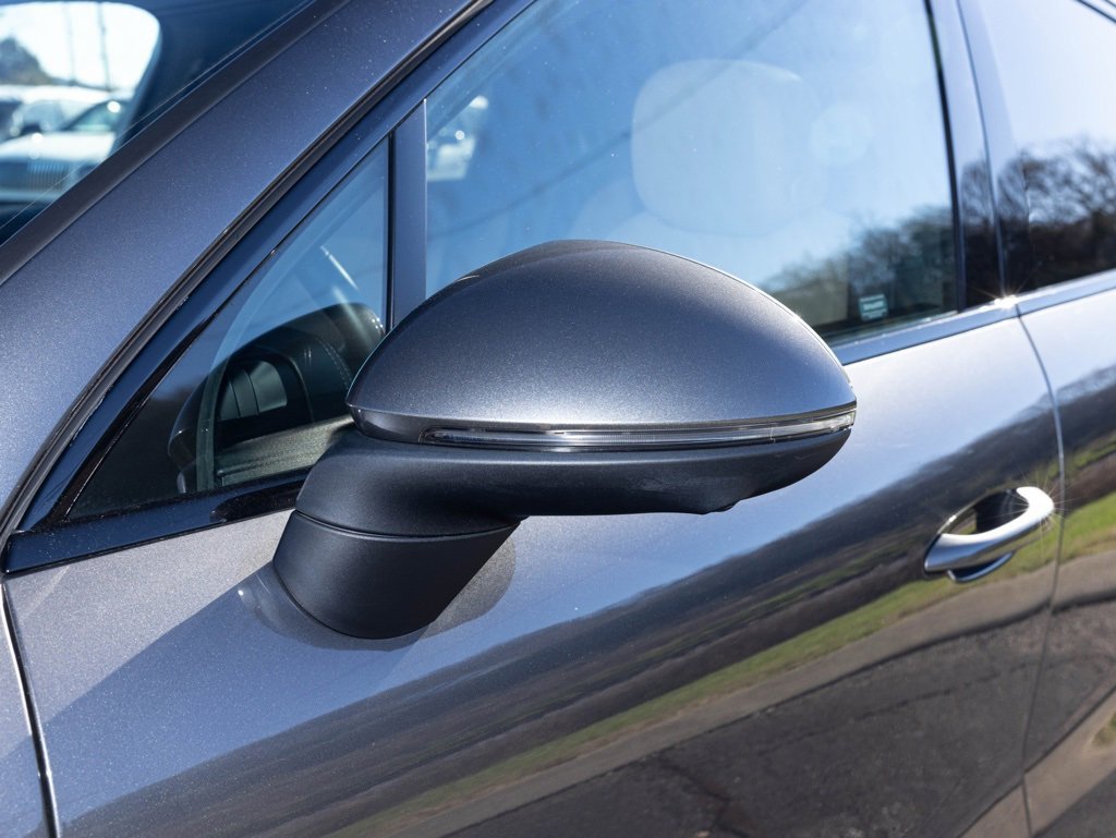 Used 2024 Porsche Cayenne Coupe image 18