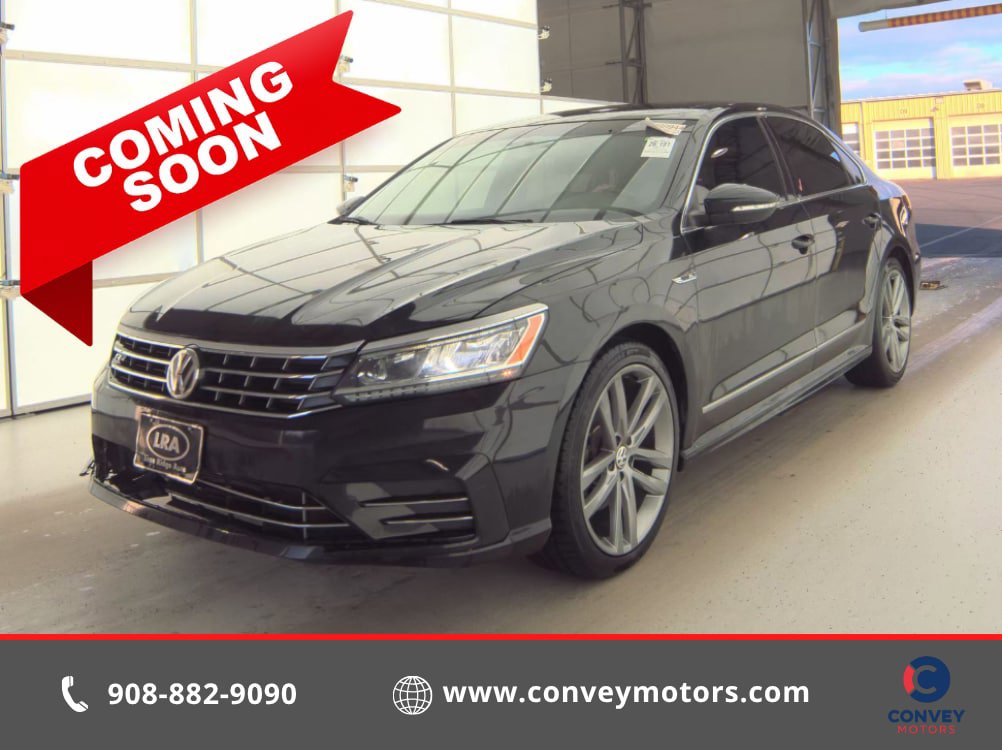 Used 2017 Volkswagen Passat 1.8T R-Line w/ R-Line Lighting Package image 1