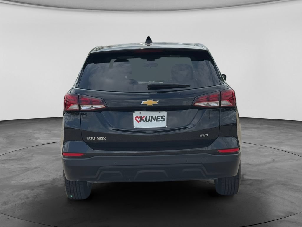 Used 2023 Chevrolet Equinox LS w/ LS Convenience Package AWD/4WD image 8