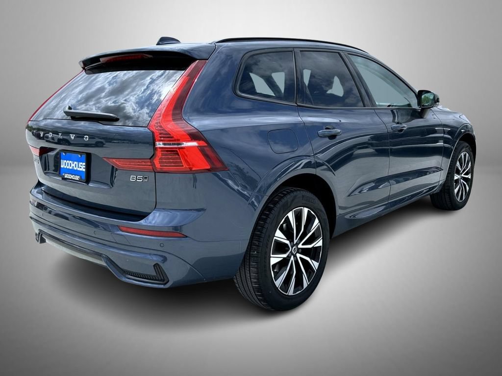Used 2024 Volvo XC60 B5 Core w/ Climate Package AWD/4WD image 5
