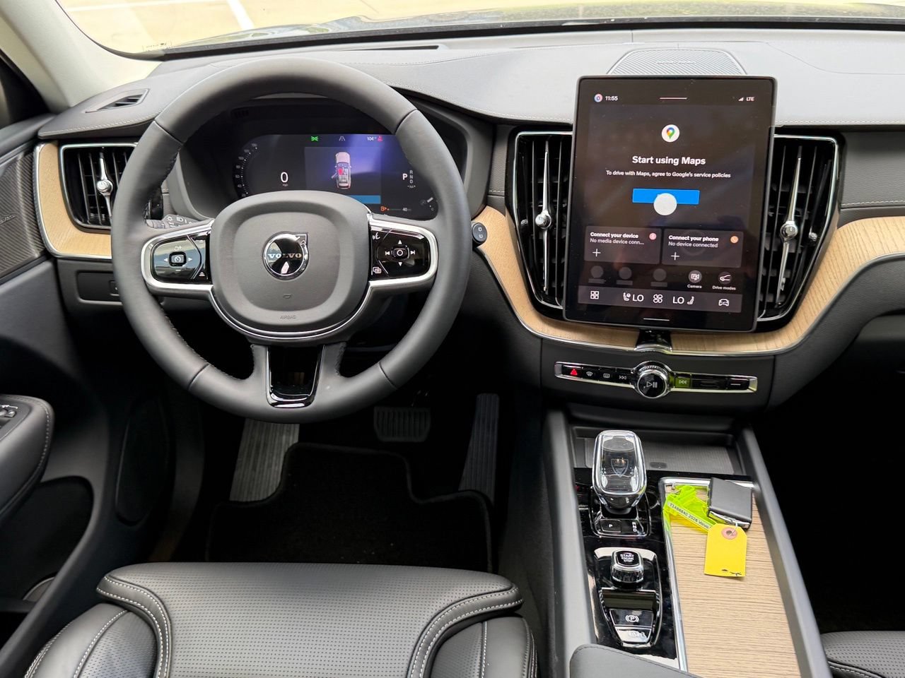 New 2026 Volvo XC60 B5 Ultra w/ Protection Package Premier AWD/4WD image 11
