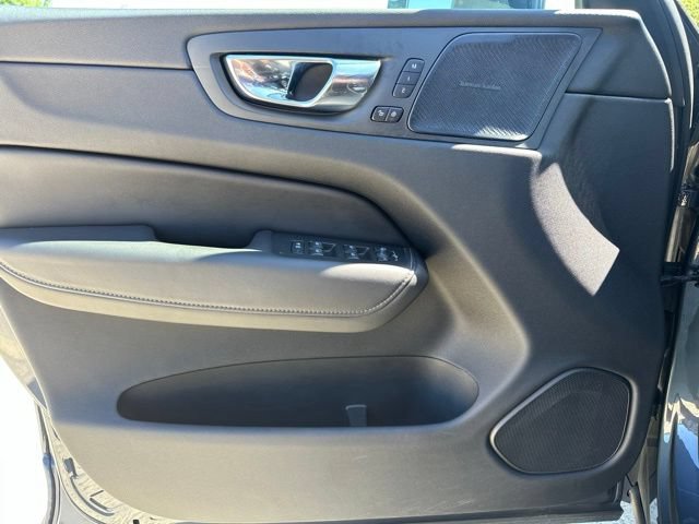 Used 2021 Volvo XC60 T5 Inscription w/ Protection Package Premier AWD/4WD image 16