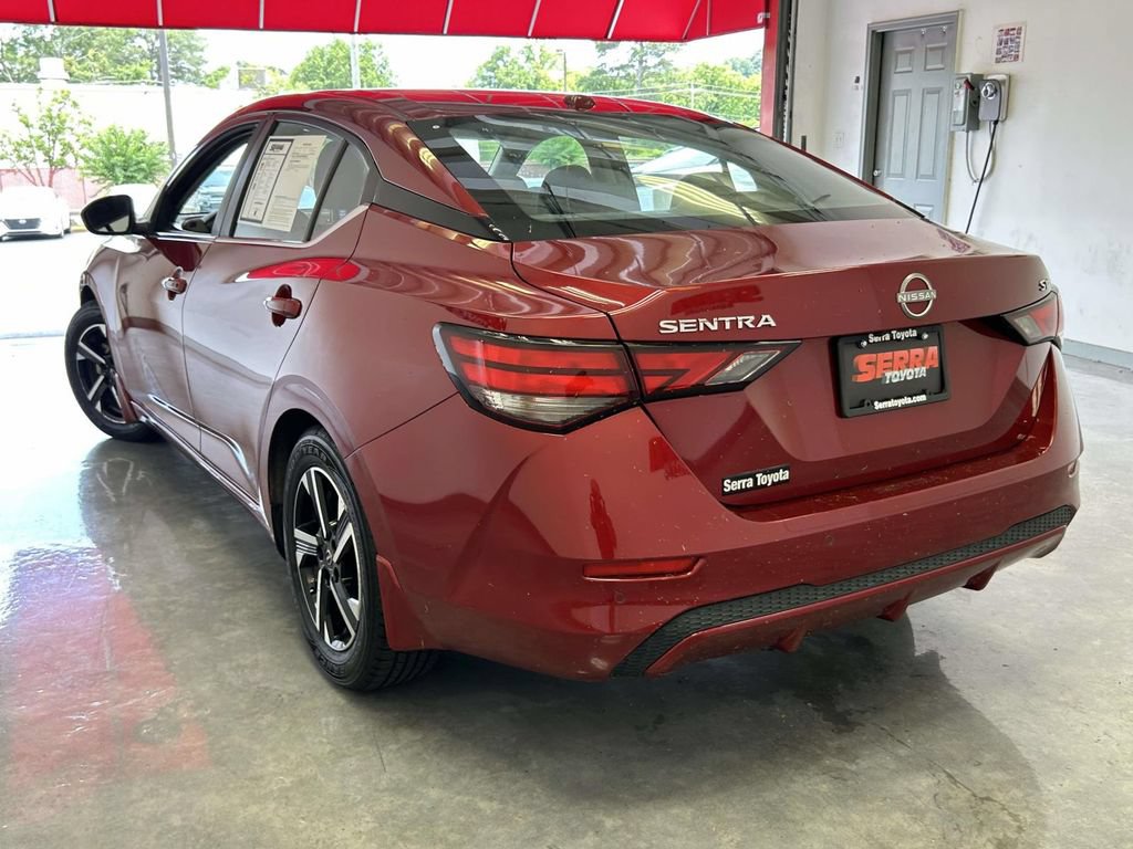 Used 2024 Nissan Sentra SV FWD image 5